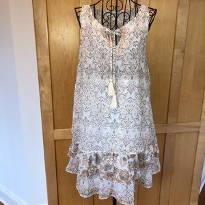 Jolt cream tan ruffle hem Dress tassel tie size Small